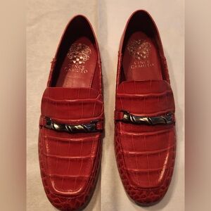 Vince Camuto Perenna Leather Loafers Red Size 7